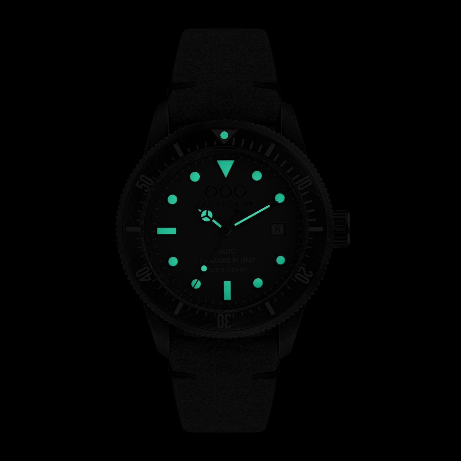 BLACK AUTO