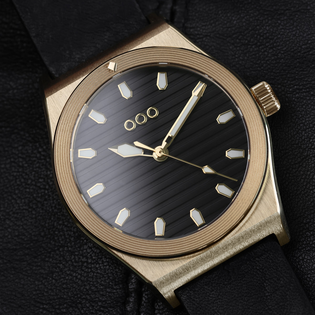 OOO FORMA SETTANTA | BLACK