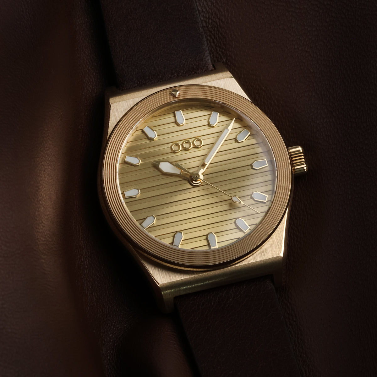 OOO FORMA SETTANTA | BRONZE