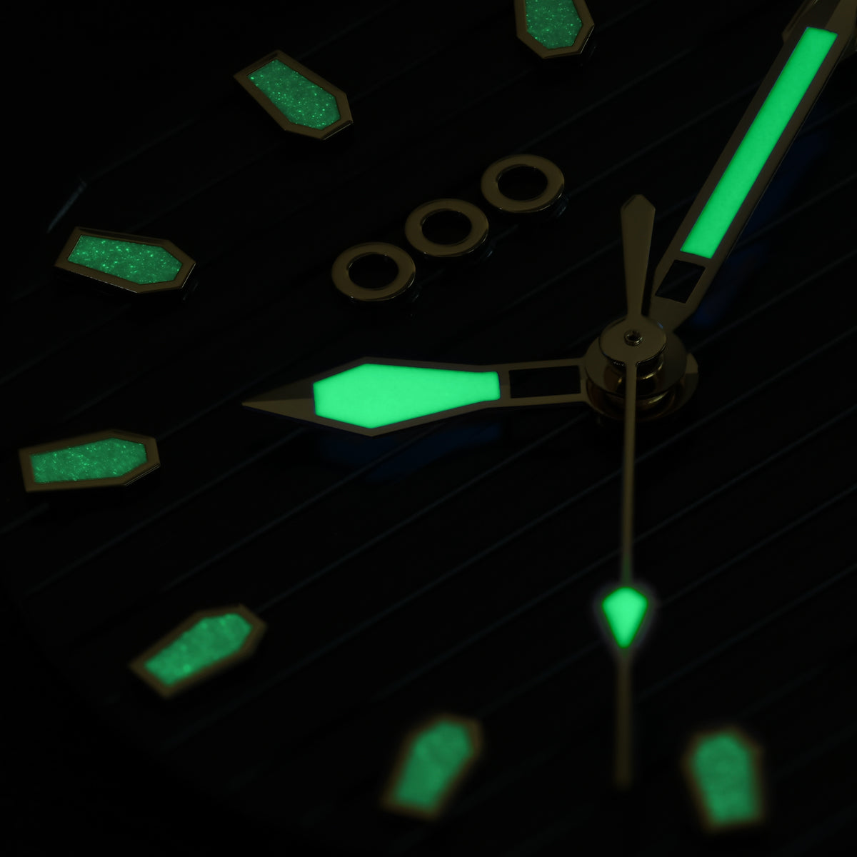 OOO FORMA SETTANTA | BLACK