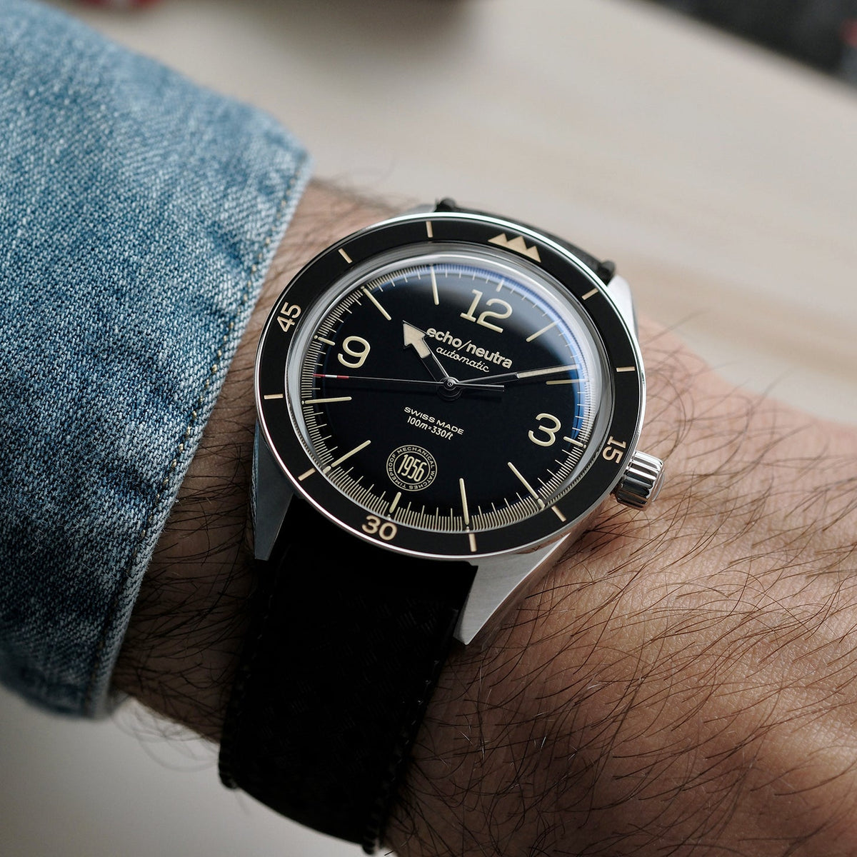 1956 3H Nero - Tropical in gomma nero / Cinturino Racing