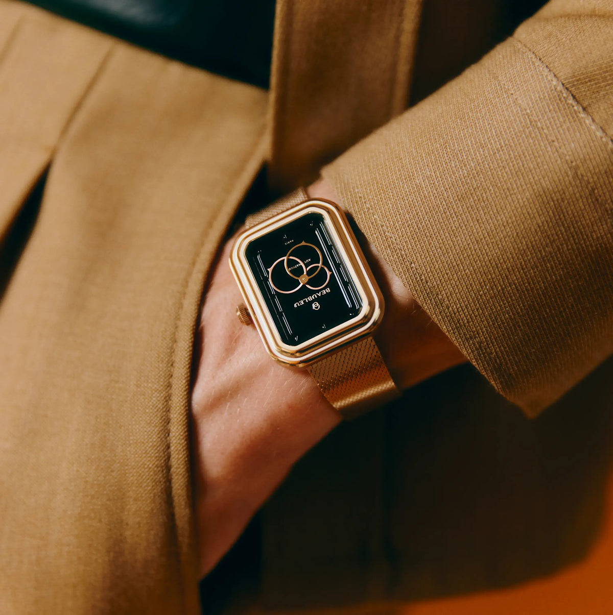 Ecce Figura Onyx - Leather strap - Grained Black