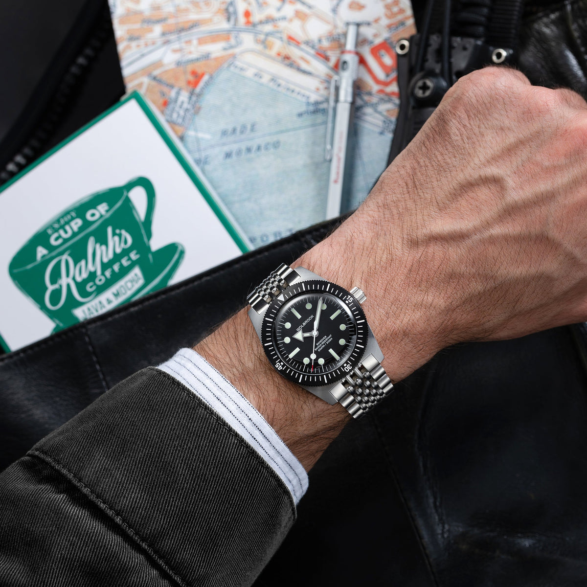Skindiver Automatic Dive Watch - 38 mm - Military Green "Tropic" Rubber Strap