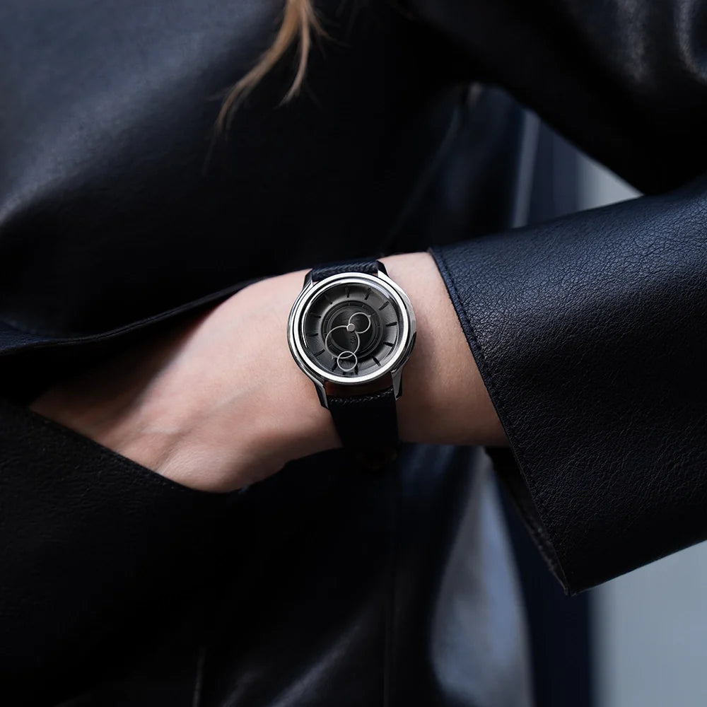 La Pièce n°2 - Black - Leather strap - Caiman Black