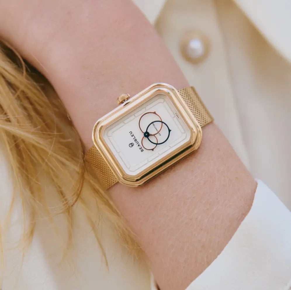 Ecce Figura Lys - Leather strap - Grained Black