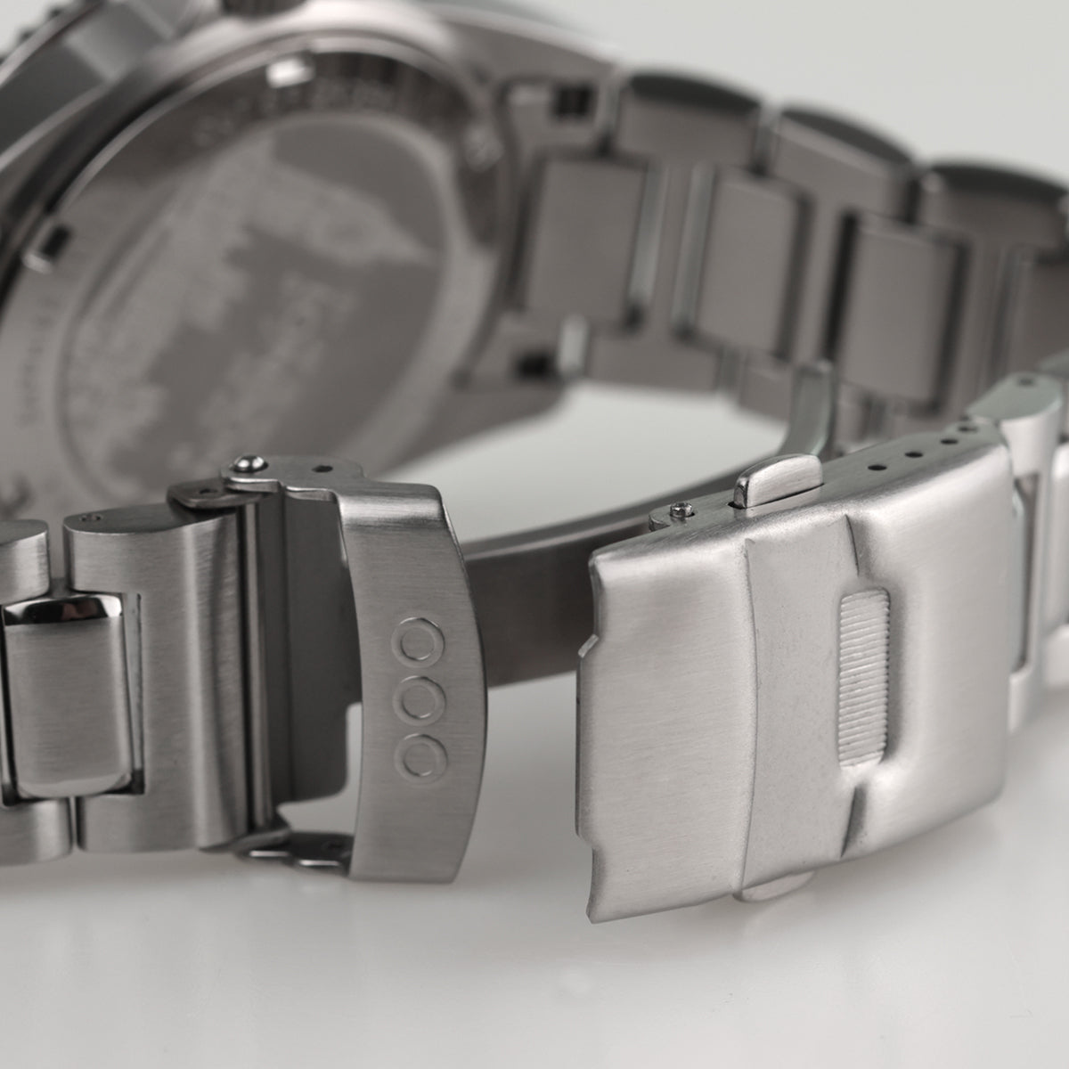 CASANOVA GMT | LONDON BIG BEN - ULTRA BRUSHED