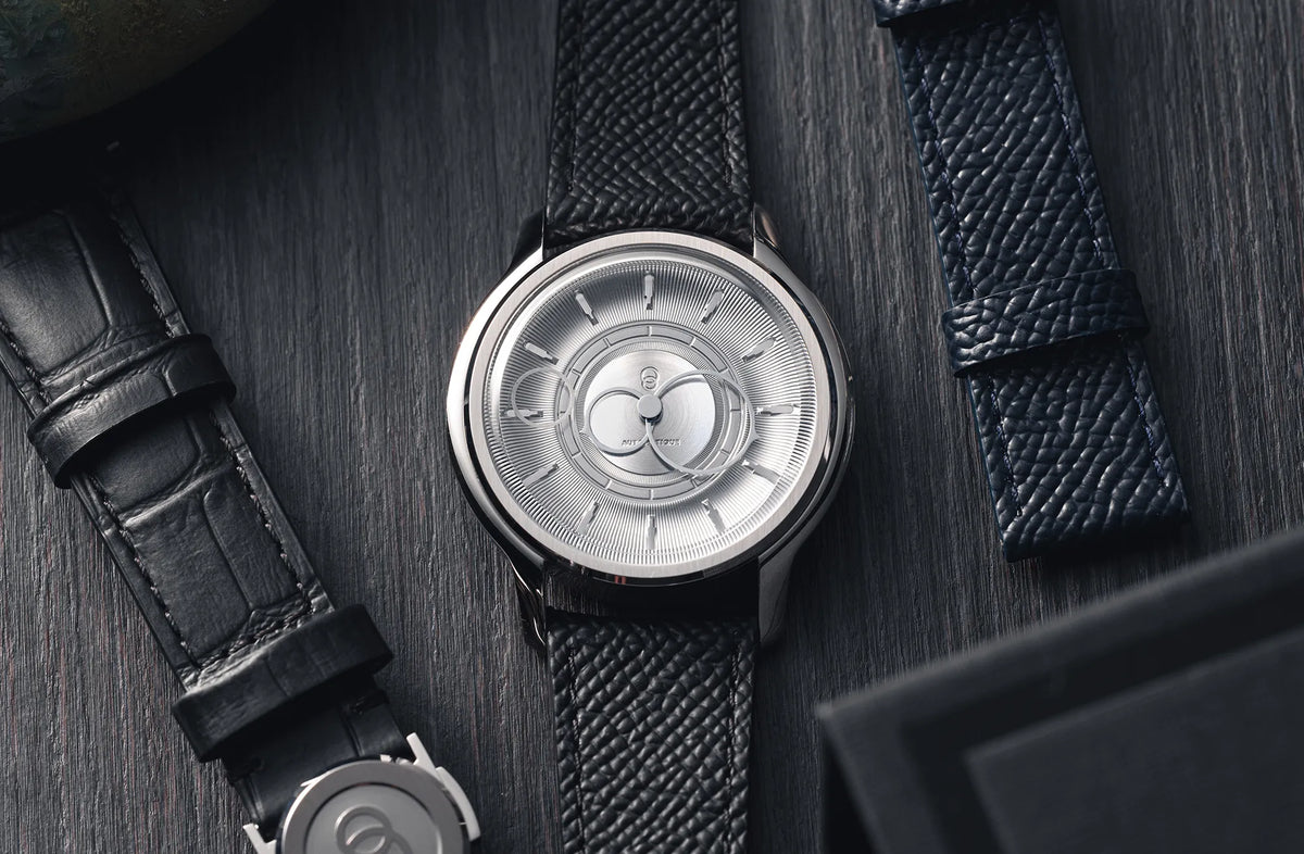 La Pièce n°2 - Silver - Leather strap - Grained Black