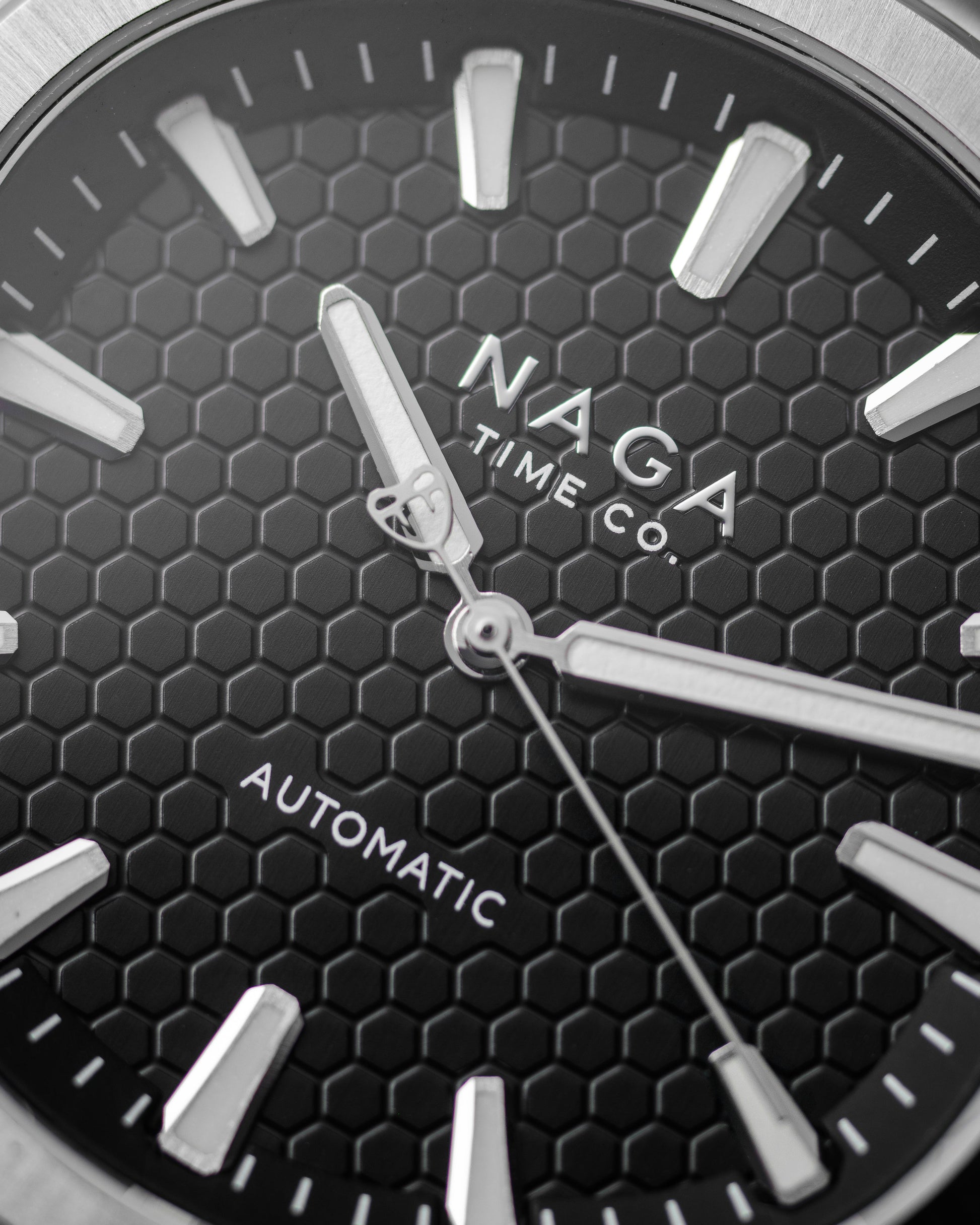 NAGA Spire 39 Darkness Anthracite