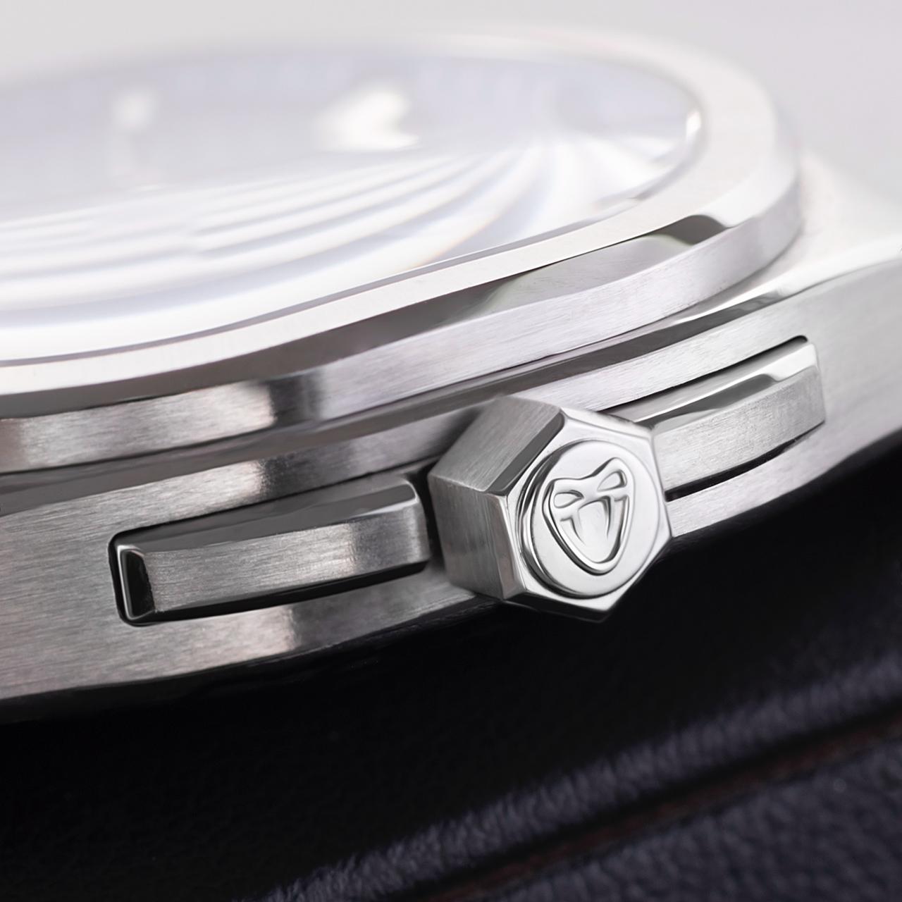 NAGA Spire 39 Silver White